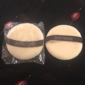 NEW Laura Mercier Setting Powder Puffs